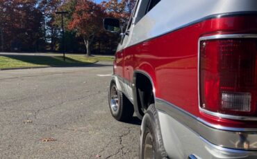 Chevrolet-K10-Pickup-1973-1