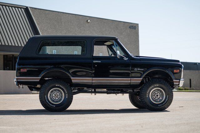 Chevrolet-K5-Blazer-1971-10