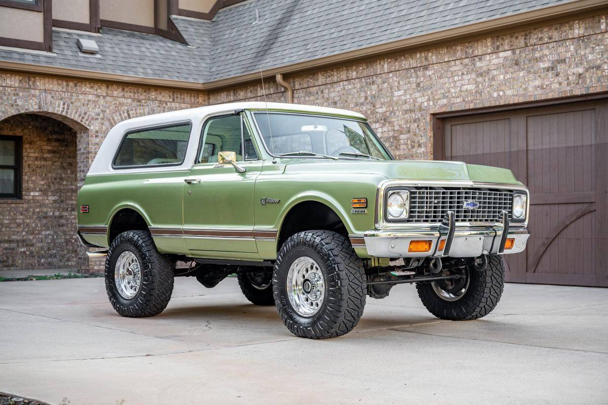 Chevrolet-K5-blazer-1972-1