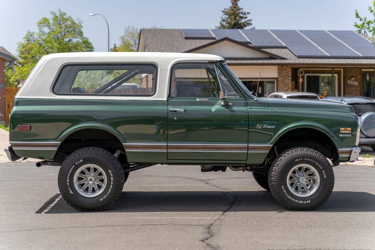 Chevrolet-K5-blazer-1972-10