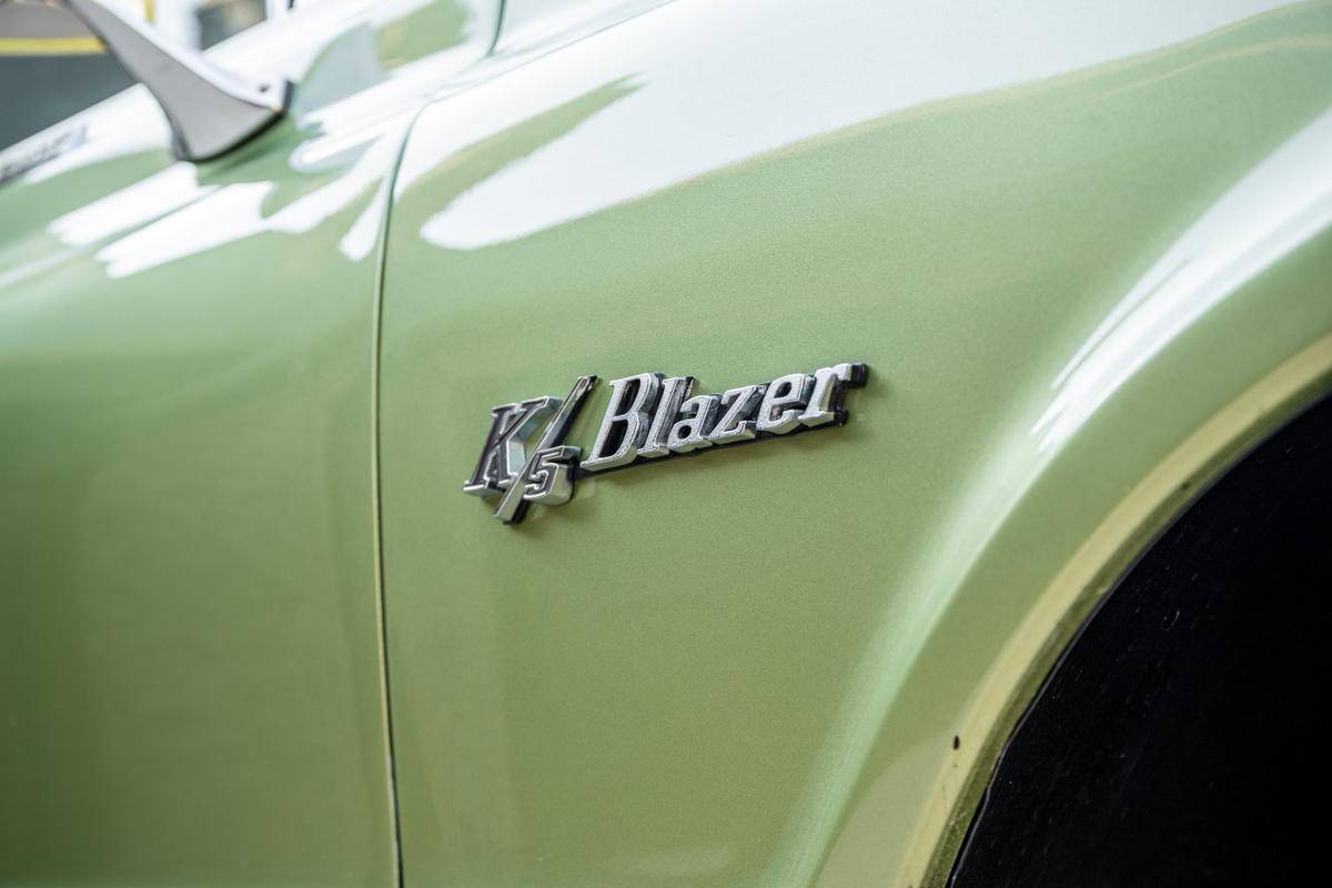 Chevrolet-K5-blazer-1972-12