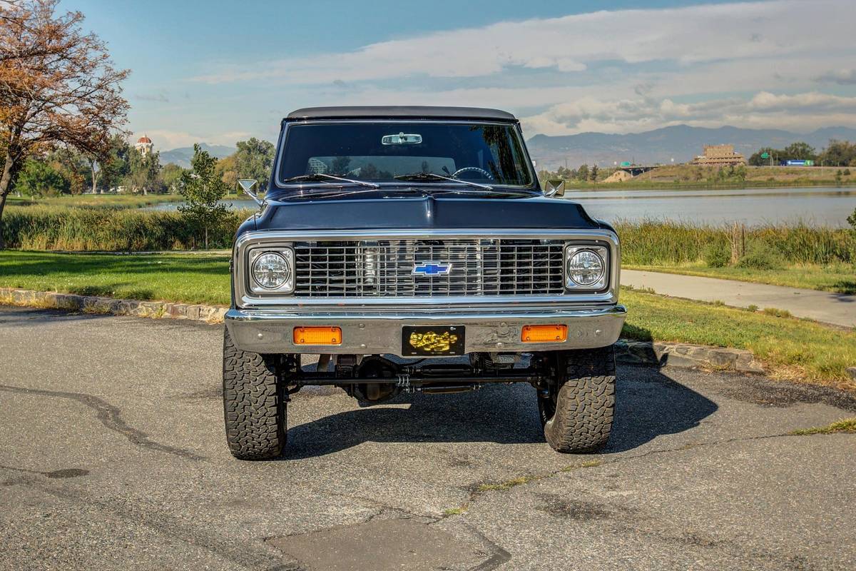 Chevrolet-K5-blazer-1972-2