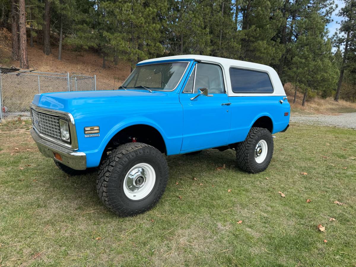 Chevrolet-K5-blazer-1972-2