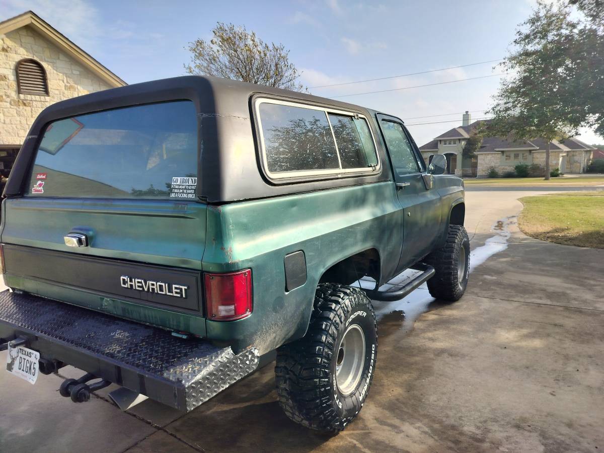 Chevrolet-K5-blazer-1982-2