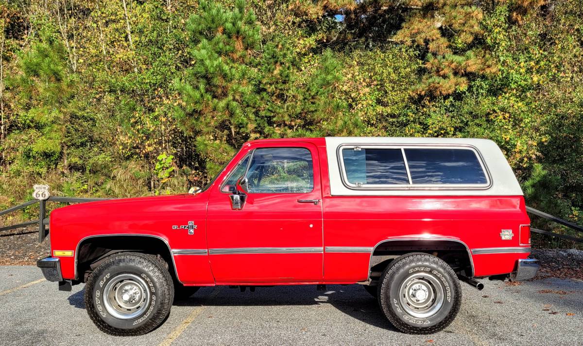 Chevrolet-K5-blazer-1986-4