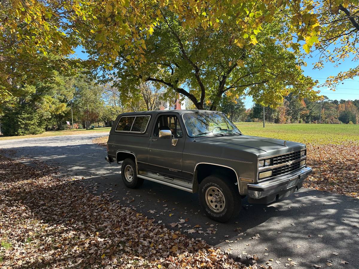 Chevrolet-K5-blazer-1990-2