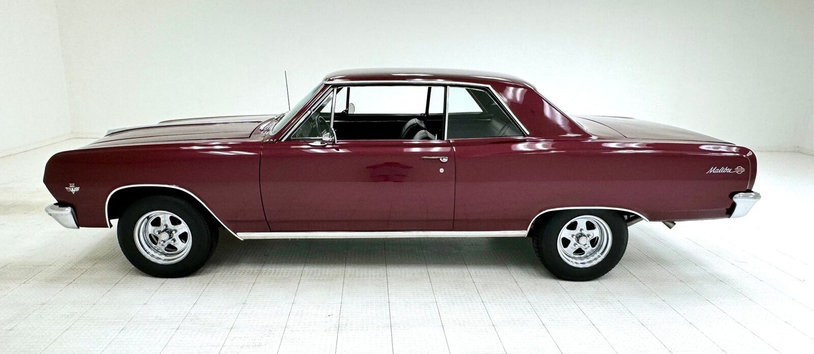 Chevrolet-Malibu-1965-1