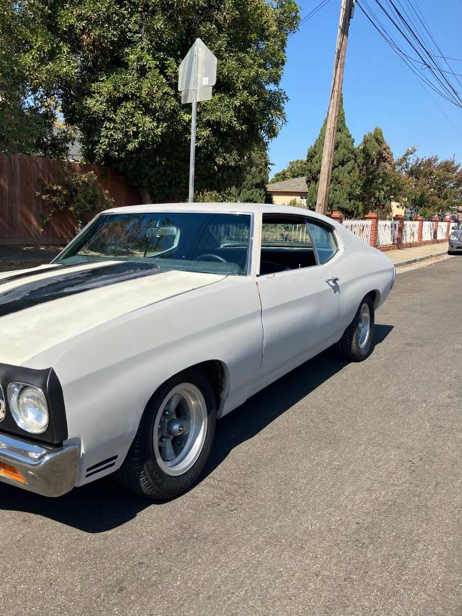 Chevrolet-Malibu-1970-1