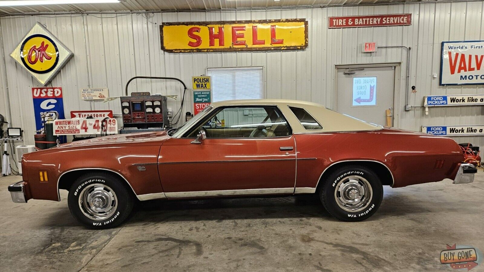 Chevrolet-Malibu-Coupe-1977-10