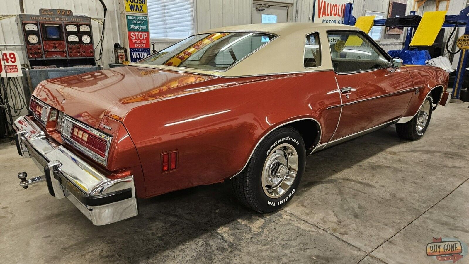 Chevrolet-Malibu-Coupe-1977-9