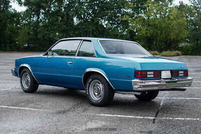 Chevrolet-Malibu-Coupe-1980-5