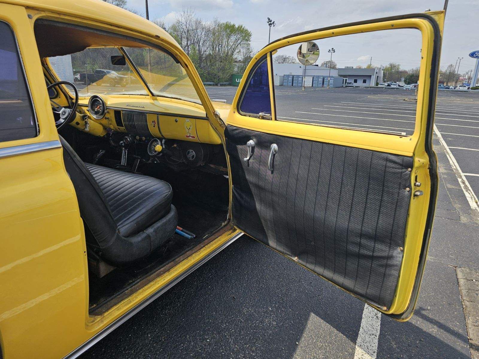 Chevrolet-Master-Deluxe-1949-19