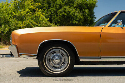 Chevrolet-Monte-Carlo-1972-3