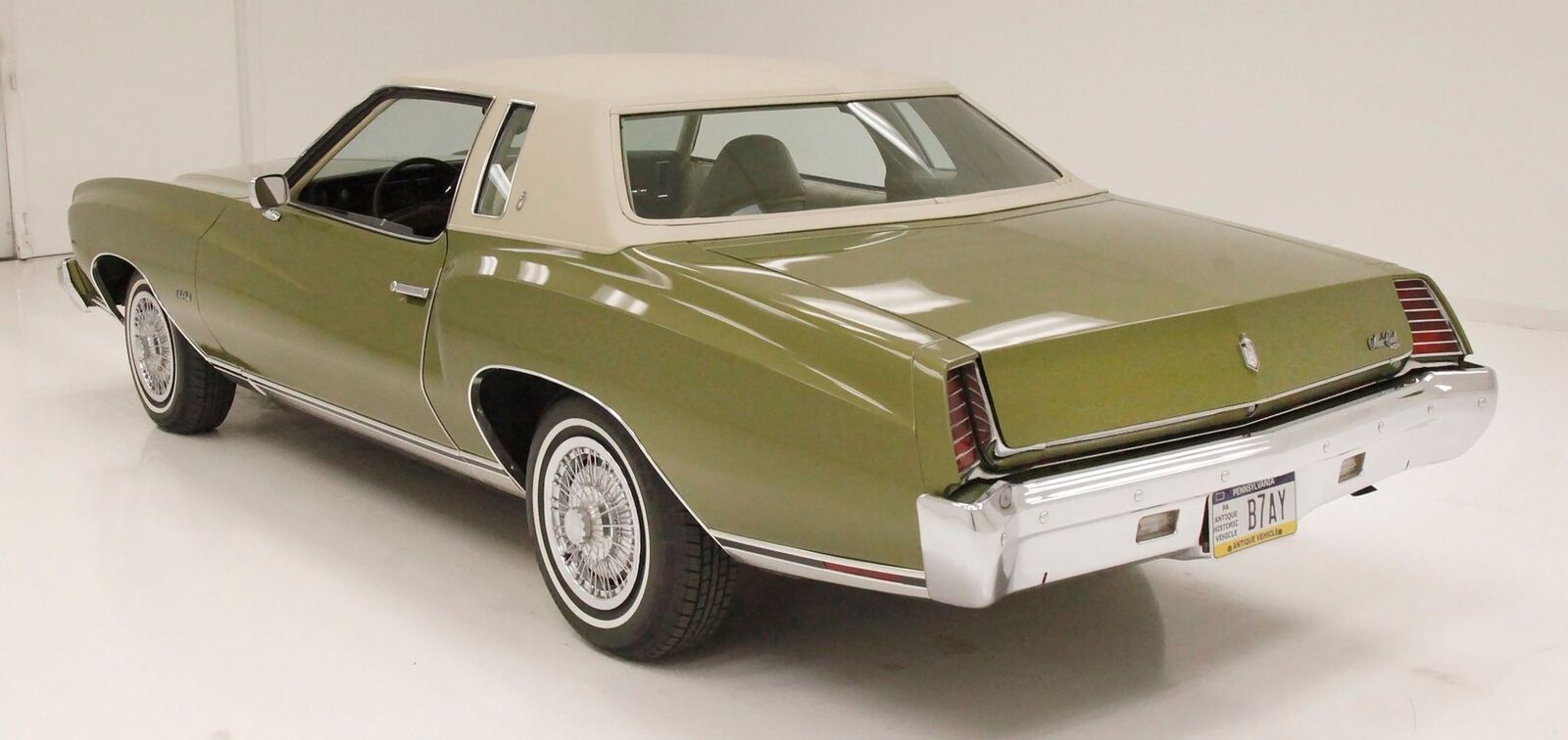 Chevrolet-Monte-Carlo-1973-2