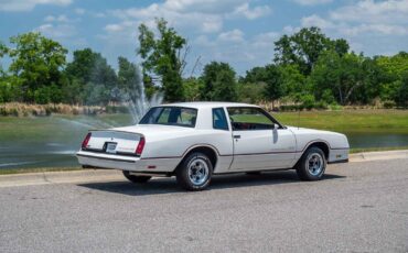 Chevrolet-Monte-Carlo-1985-5