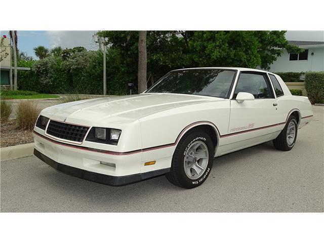 Chevrolet-Monte-Carlo-1986-8