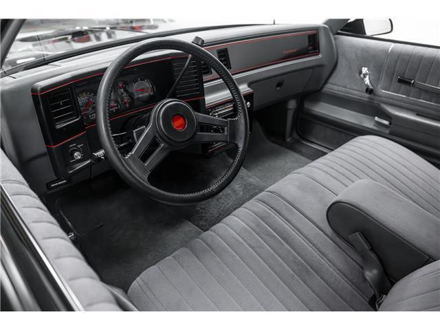 Chevrolet-Monte-Carlo-1987-18