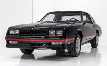 Chevrolet-Monte-Carlo-1987-3