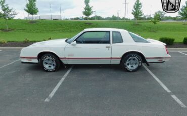 Chevrolet-Monte-Carlo-1987-9