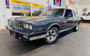 Chevrolet-Monte-Carlo-Coupe-1984-1