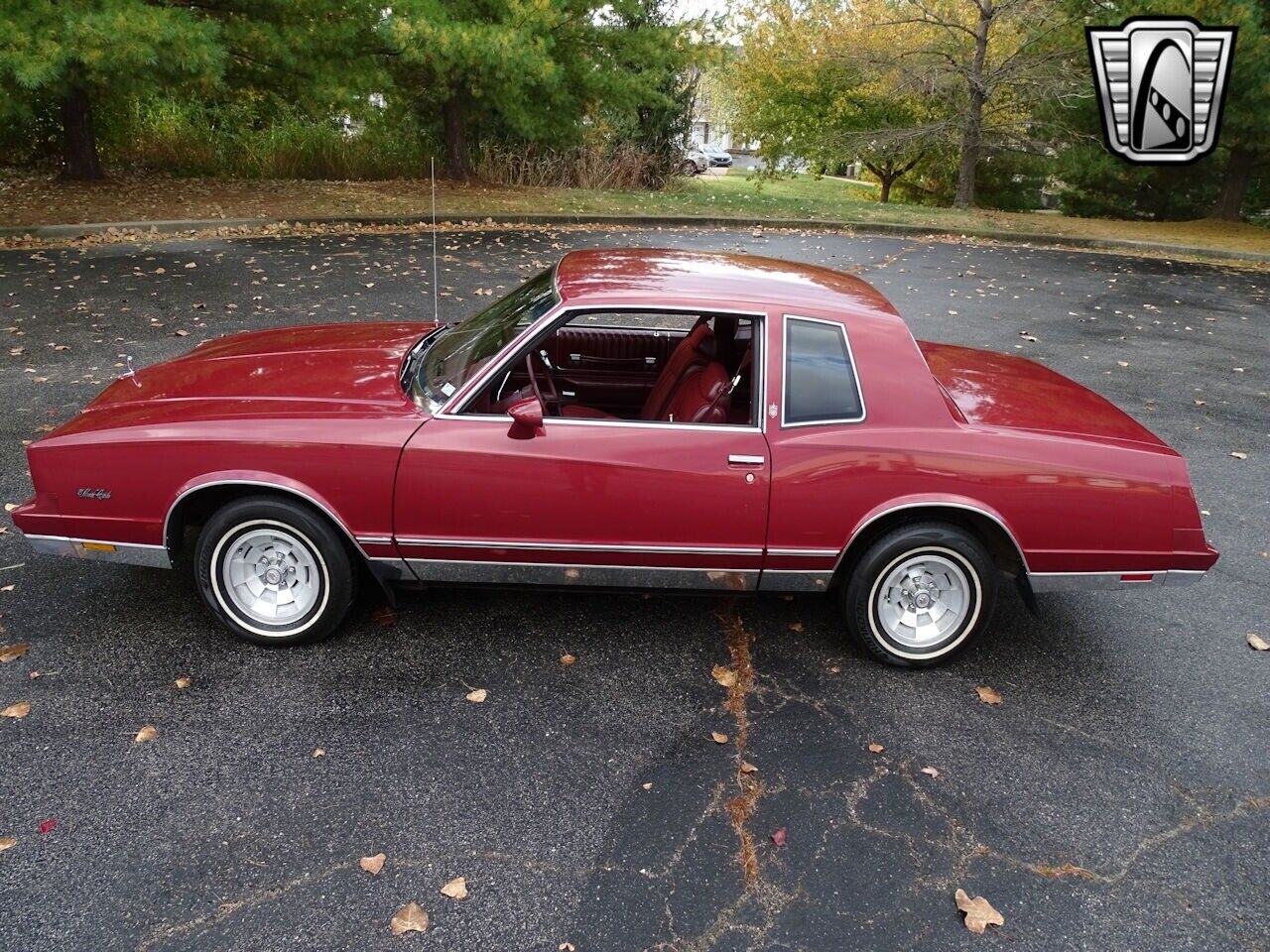 Chevrolet-Monte-Carlo-Coupe-1984-3