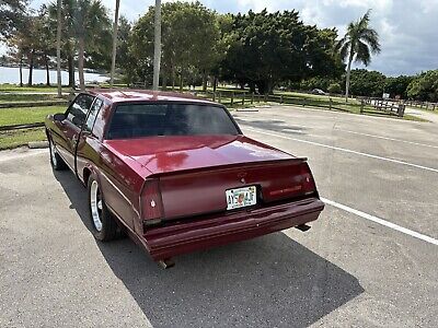 Chevrolet-Monte-Carlo-Coupe-1985-7