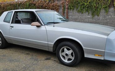 Chevrolet-Monte-carlo-ss-1986-16