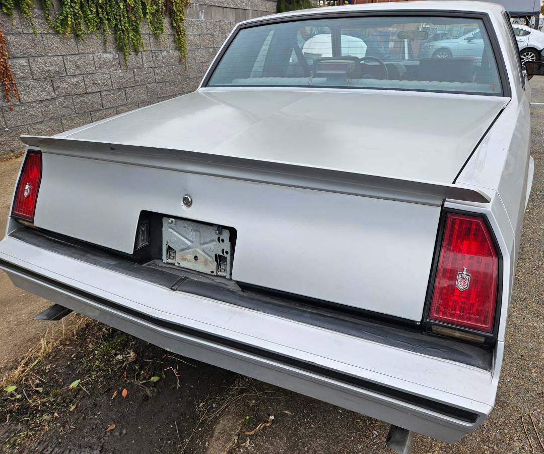 Chevrolet-Monte-carlo-ss-1986-2