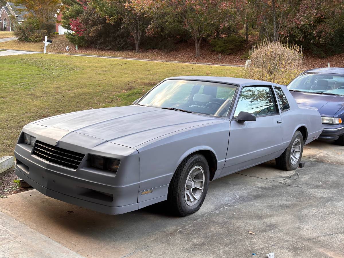 Chevrolet-Monte-carlo-ss-1986-6