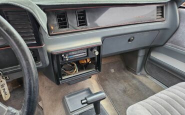 Chevrolet-Monte-carlo-ss-1986-9