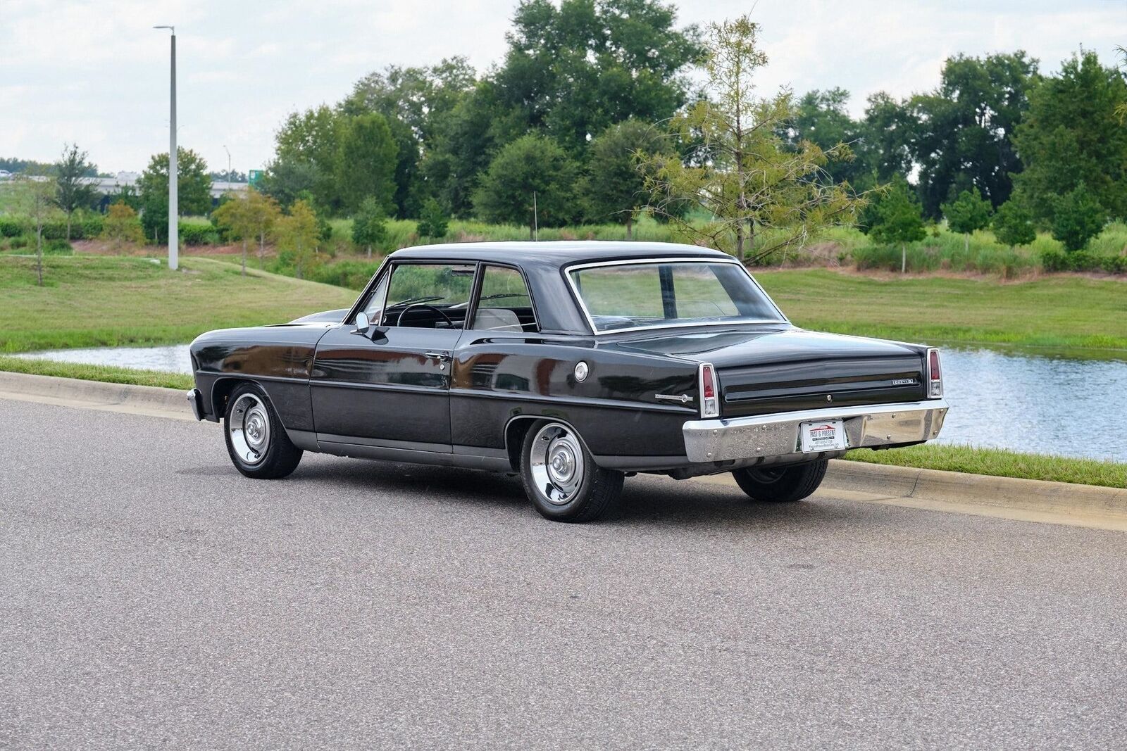 Chevrolet-Nova-1966-3