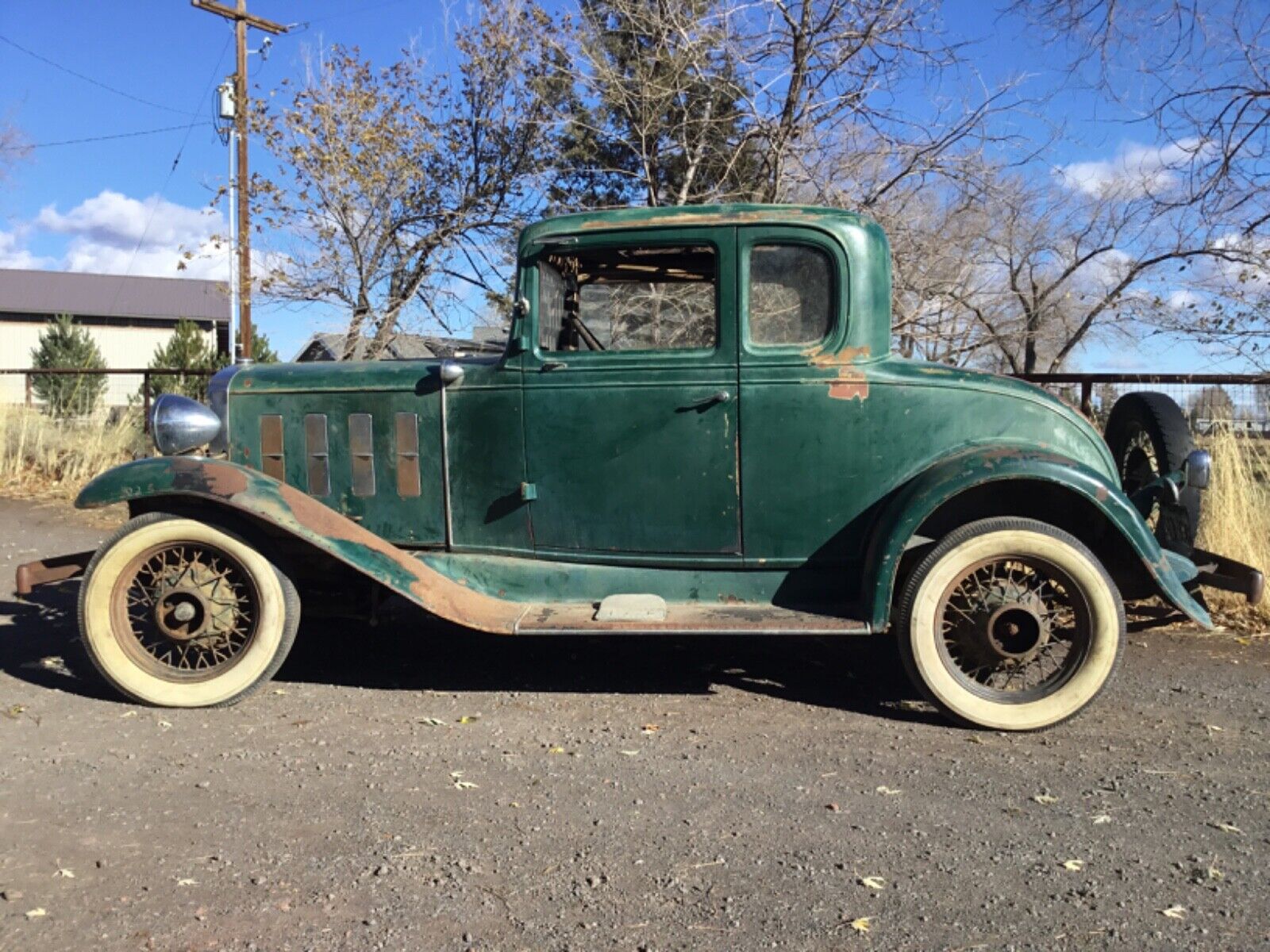 Chevrolet-Other-Coupe-1932-3