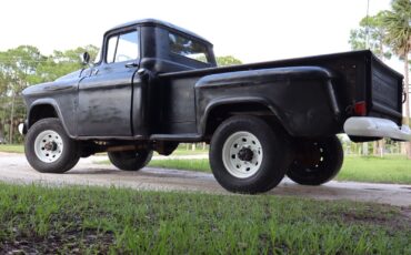 Chevrolet-Other-Pickups-1957-11