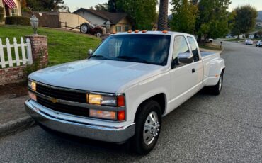 Chevrolet-Other-Pickups-1990-9