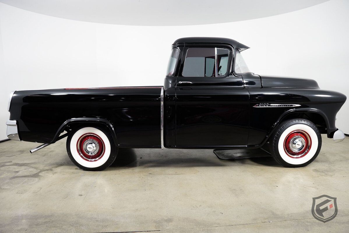 Chevrolet-Other-Pickups-Pickup-1956-9