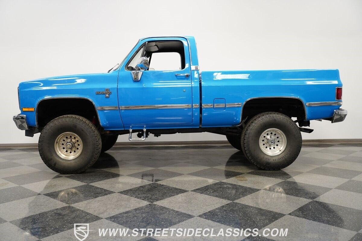 Chevrolet-Other-Pickups-Pickup-1983-2