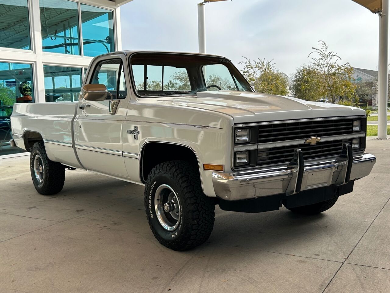 Chevrolet-Other-Pickups-Pickup-1984-2