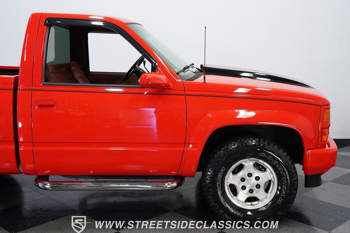 Chevrolet-Other-Pickups-Pickup-1990-28