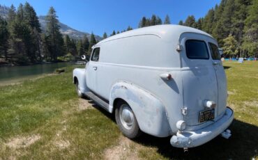 Chevrolet-Panel-SUV-1948-2