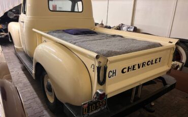 Chevrolet-Pickup-1951-2