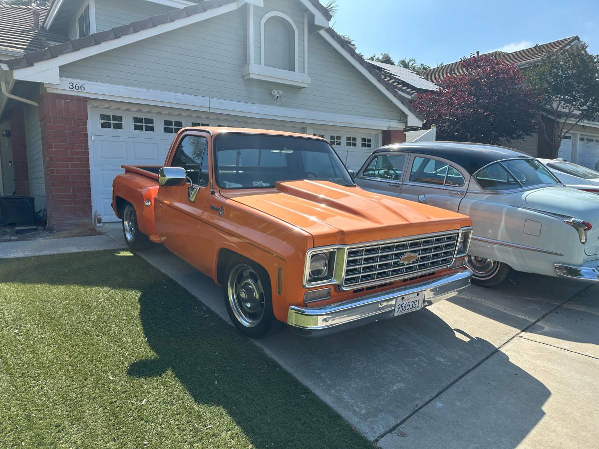 Chevrolet-Pickup-c10-shortbox-1976-1