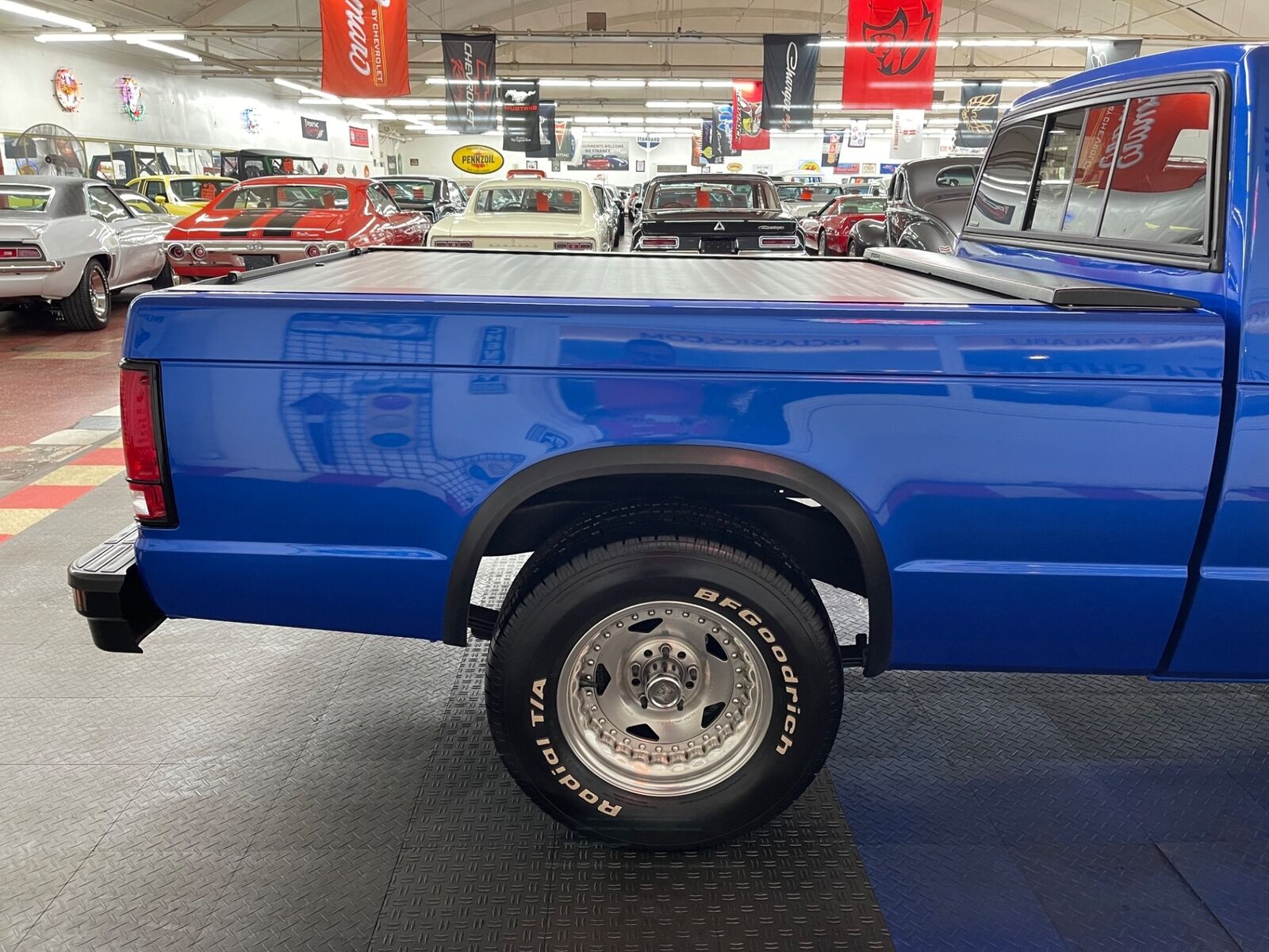 Chevrolet-S-10-1983-19