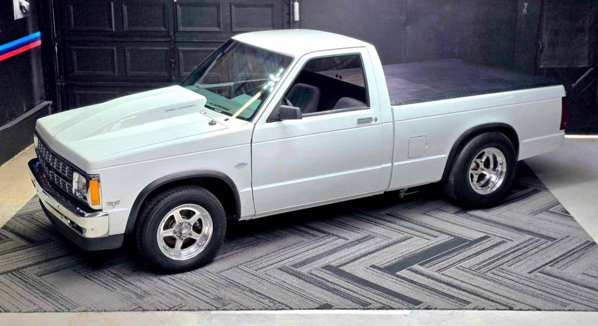 Chevrolet-S-10-1984-15