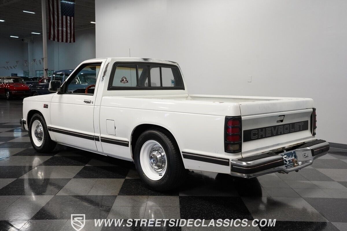 Chevrolet-S-10-Pickup-1987-9