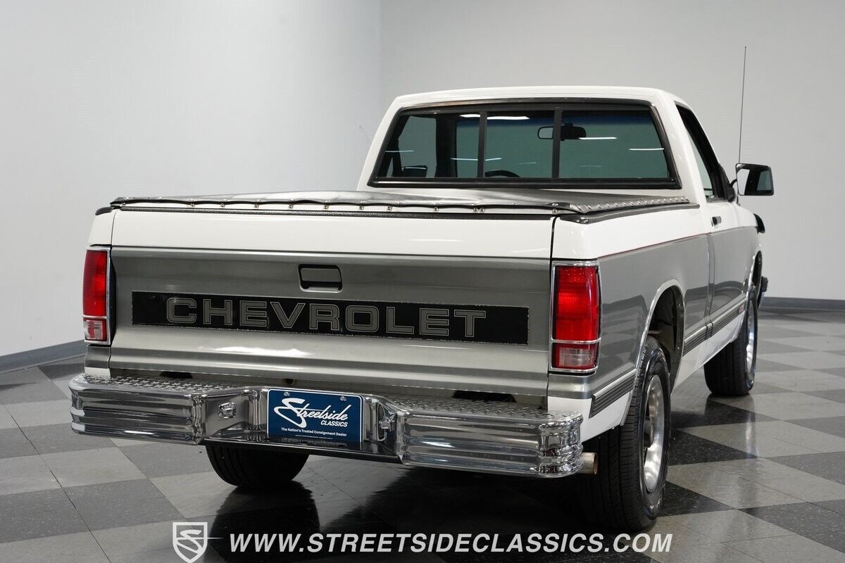 Chevrolet-S-10-Pickup-1991-11