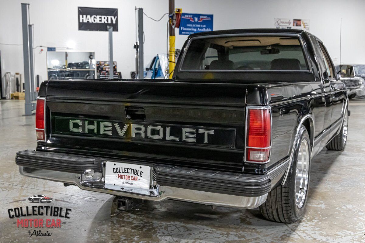 Chevrolet-S-10-Pickup-1992-11