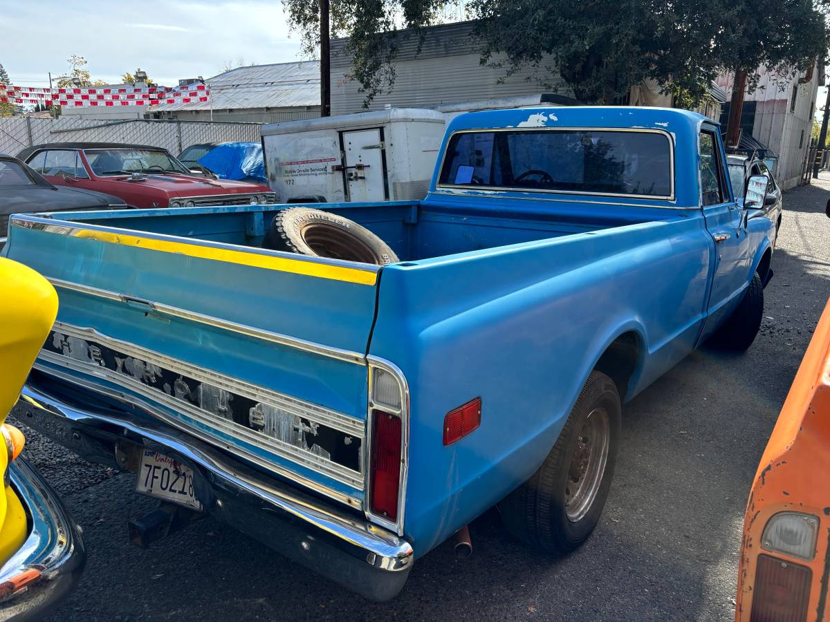 Chevrolet-S-10-pickup-1972-10