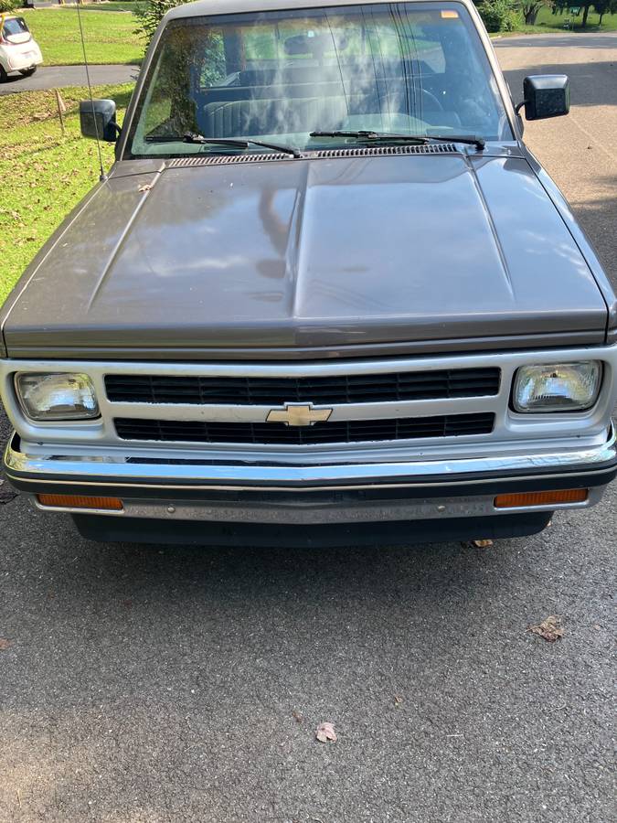 Chevrolet-S10-pickup-1988-2