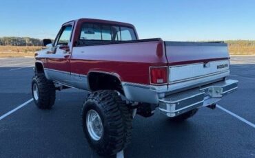 Chevrolet-Scottsdale-k10-squarebody-lifted-pick-up-1984-5