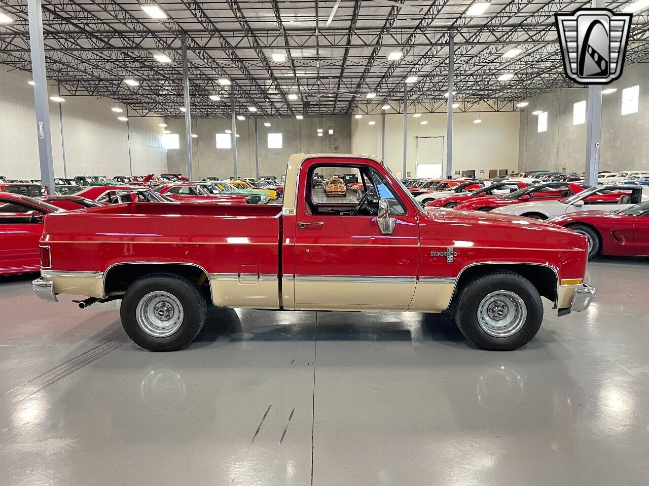 Chevrolet-Silverado-1500-1985-5